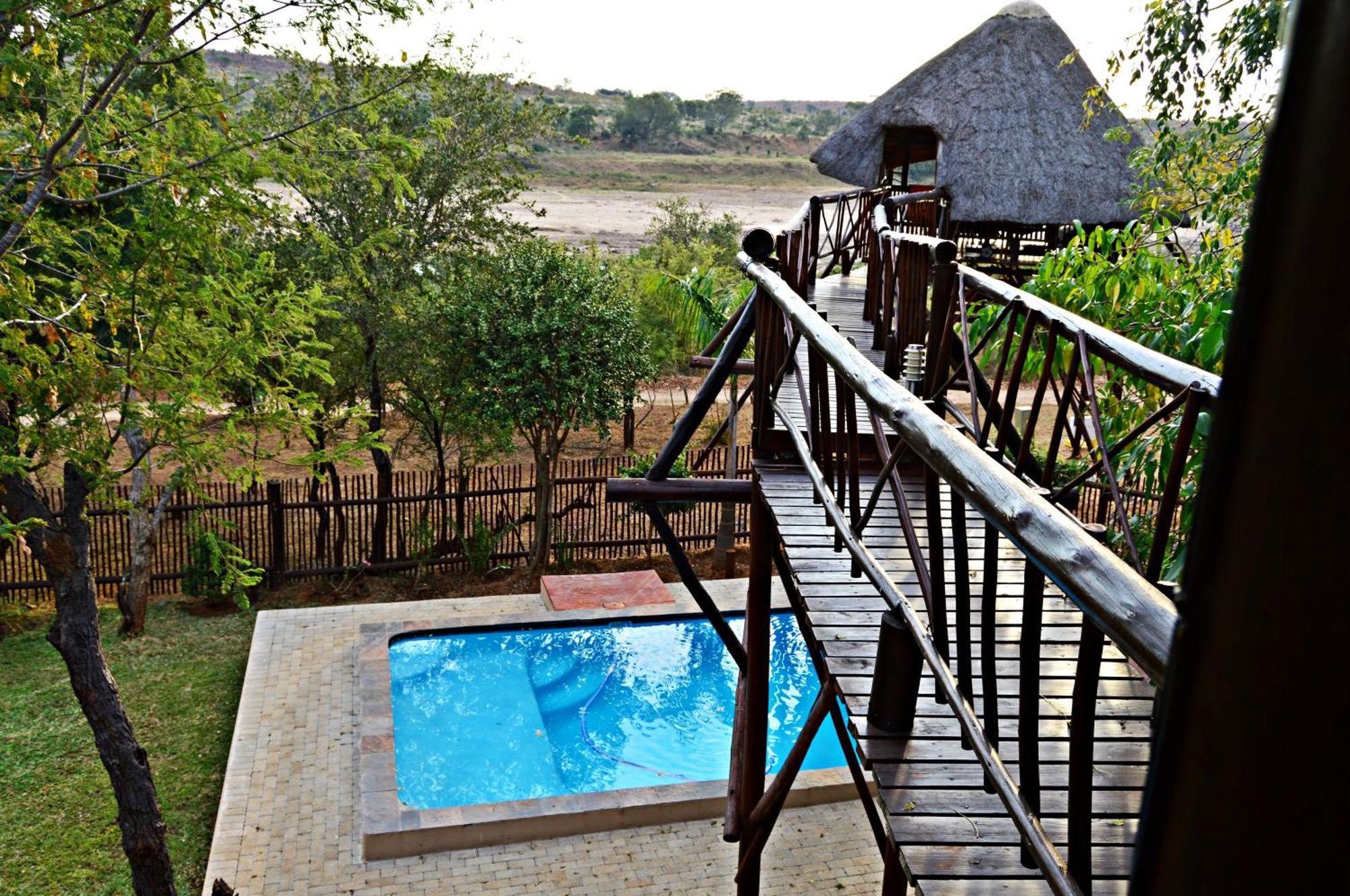 Bona Ngwenya Lodge & Safaris Марлот-Парк Екстер'єр фото